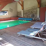 Les Etoiles Du Berger Casa de Férias Verrieres (Aveyron)